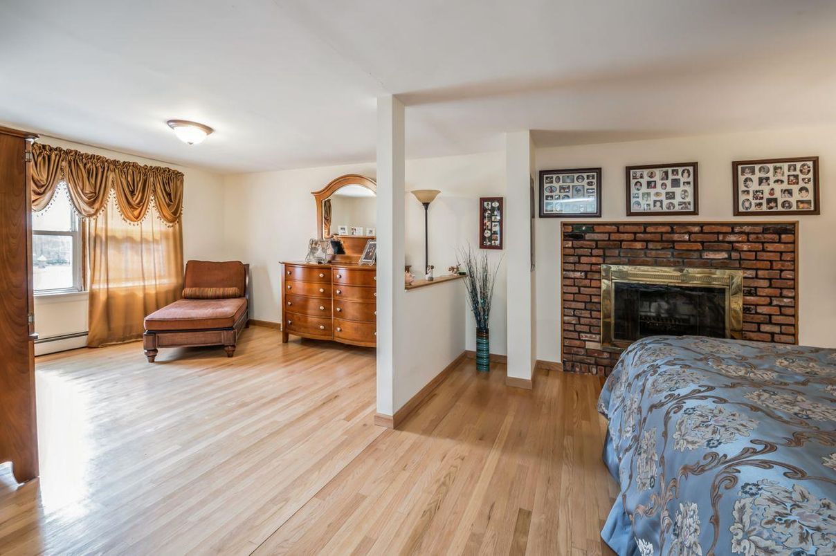 Bedroom, Fireplace, Interior, Wood Texture Flooring
