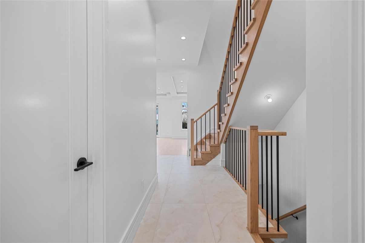 Interior, Recessed Lighting