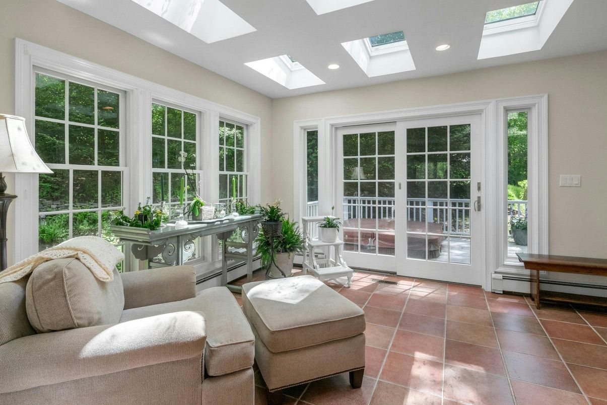 Interior, Recessed Lighting, Sun Room