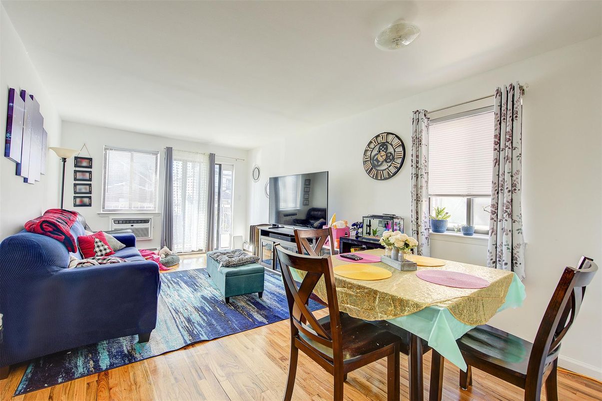 Dining room, Interior, Living room, Wood Texture Flooring