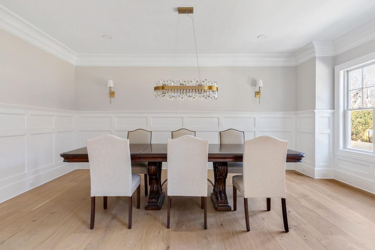 Dining room, Interior, Pendant Lights, Recessed Lighting, Wood Texture Flooring