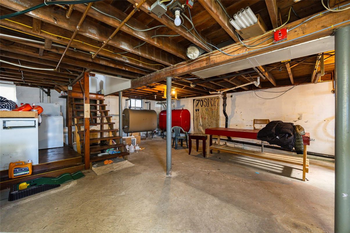 Interior, Wooden Beams