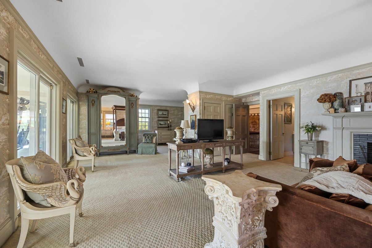 Fireplace, Interior, Living room