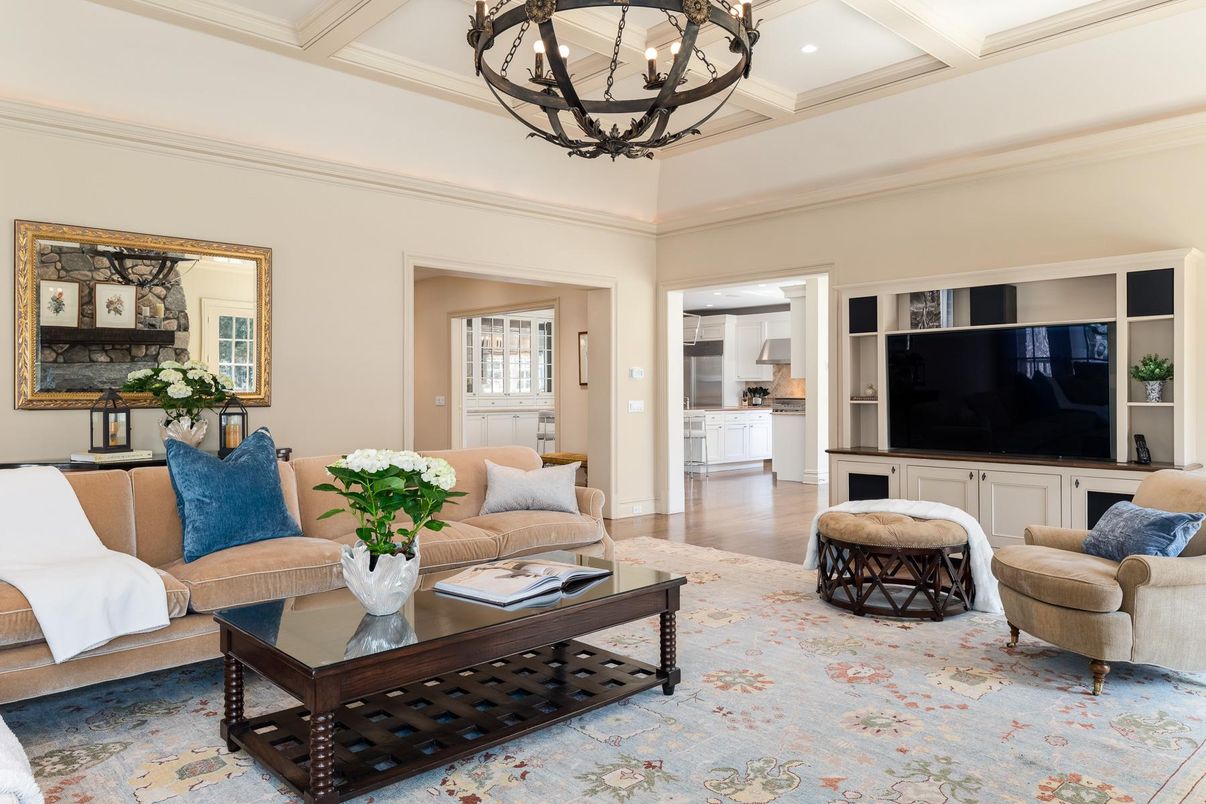 Chandelier, Interior, Living room, Recessed Lighting, Wood Texture Flooring