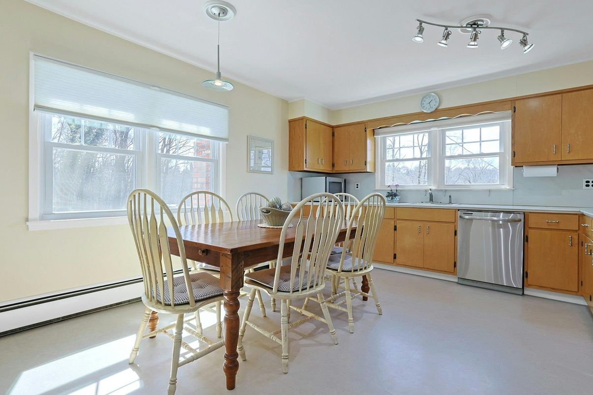 Dining room, Interior, Kitchen, Pendant Lights