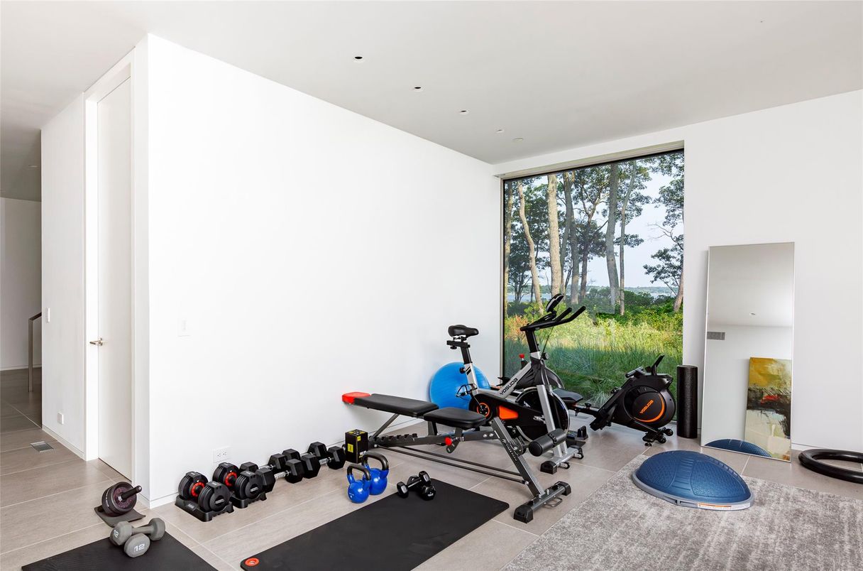 Fitness Equipment, Interior, Recessed Lighting