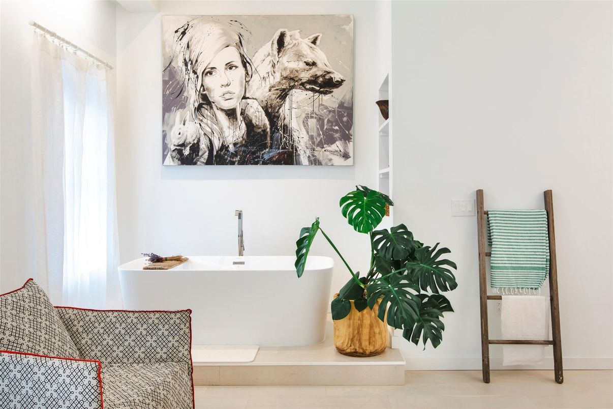 Bathroom, Interior