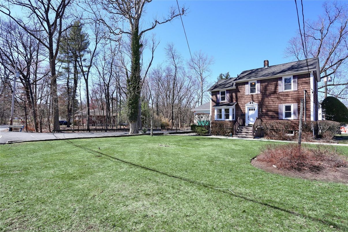 Backyard, Exterior, Facade, Georgian