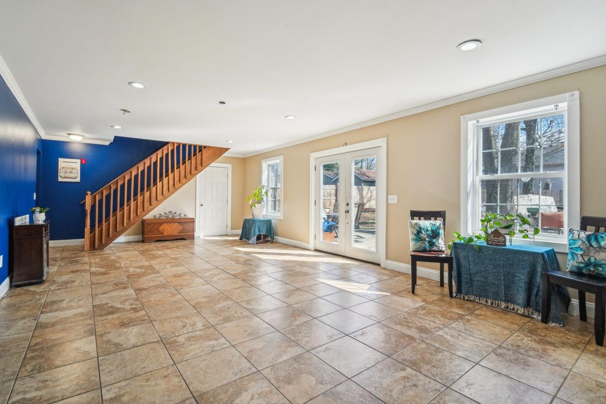 Interior, Recessed Lighting