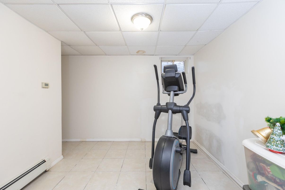Fitness Equipment, Interior