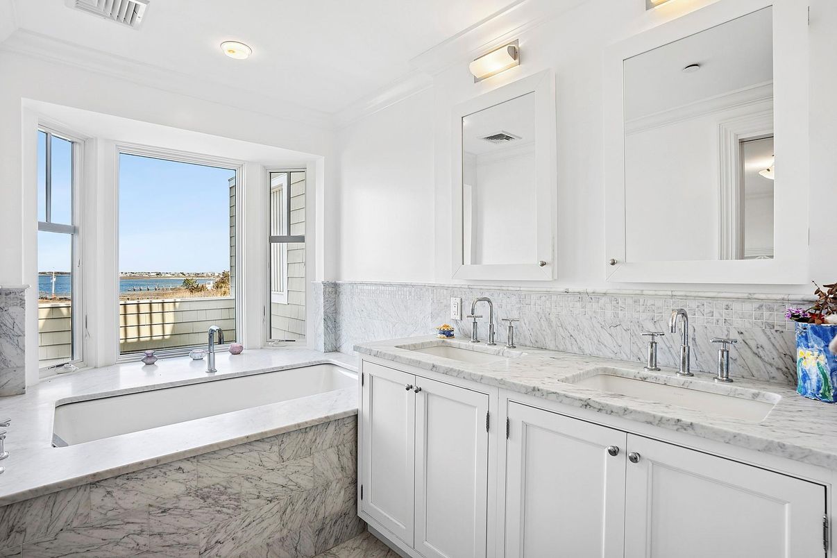 Bathroom, Interior, Marble, Recessed Lighting, Water