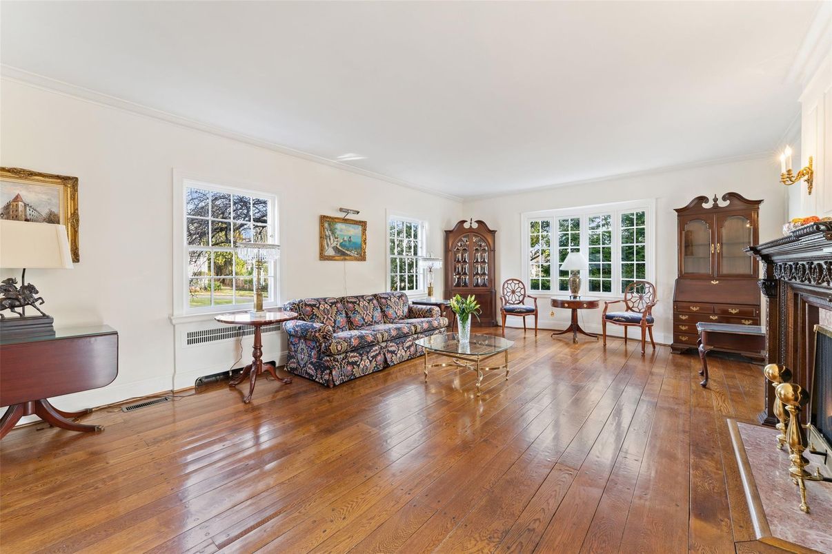 Fireplace, Interior, Living room, Piano, Wood Texture Flooring