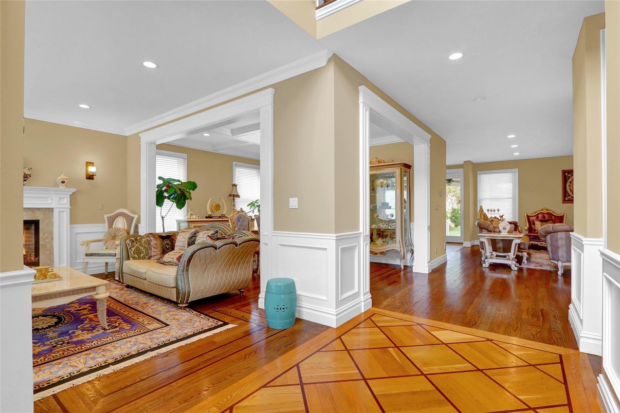 Fireplace, Interior, Living room, Recessed Lighting, Wood Texture Flooring