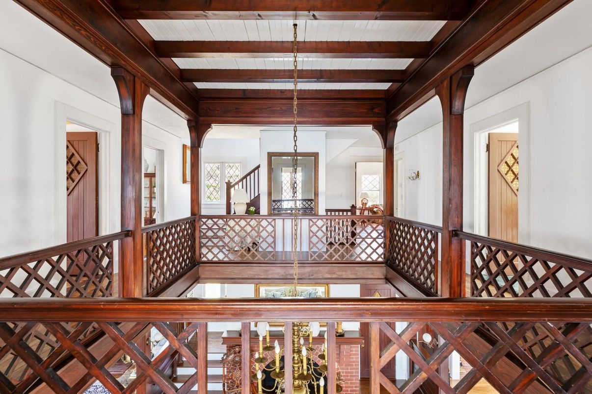 Interior, Wooden Beams