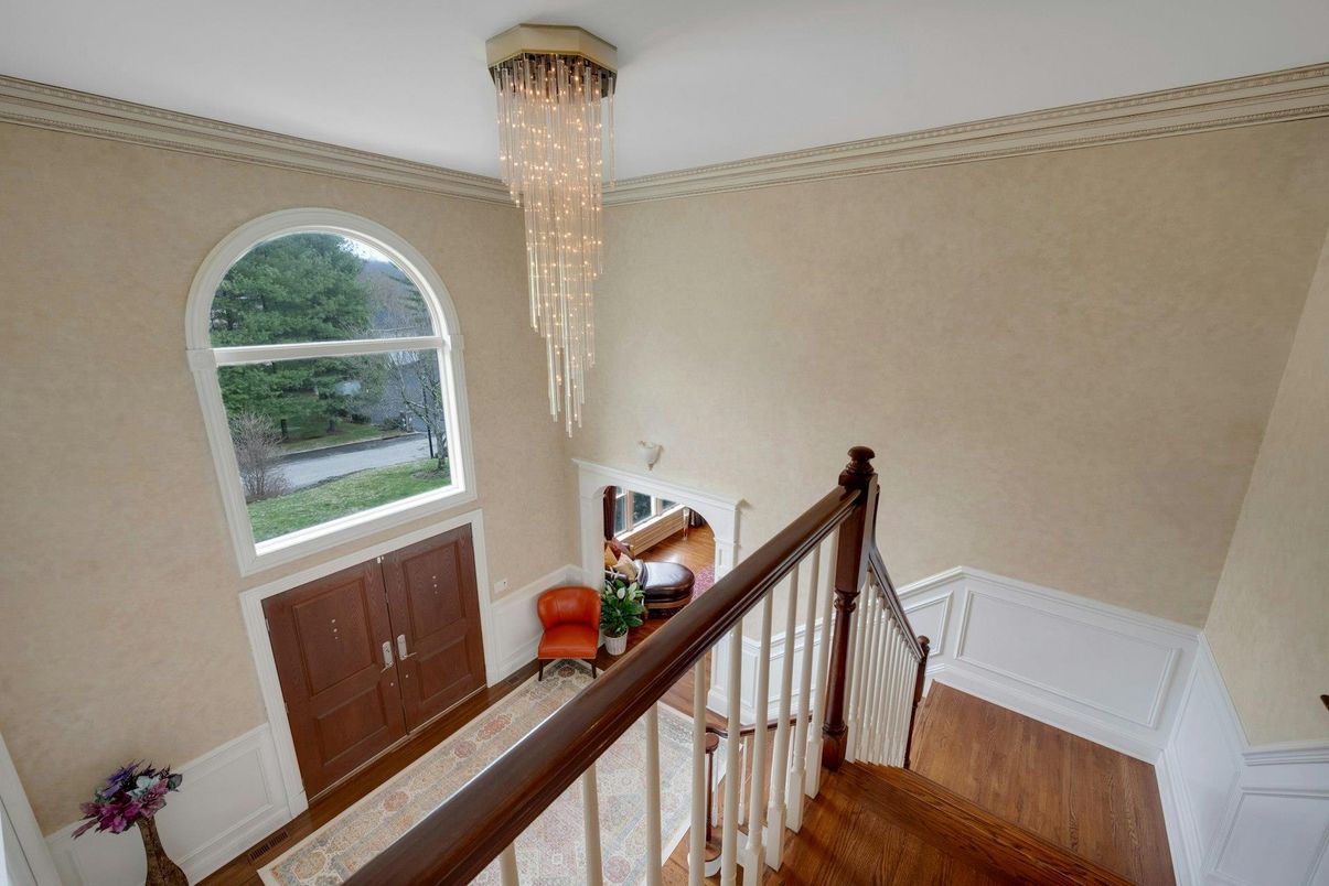 Chandelier, Interior, Wood Texture Flooring