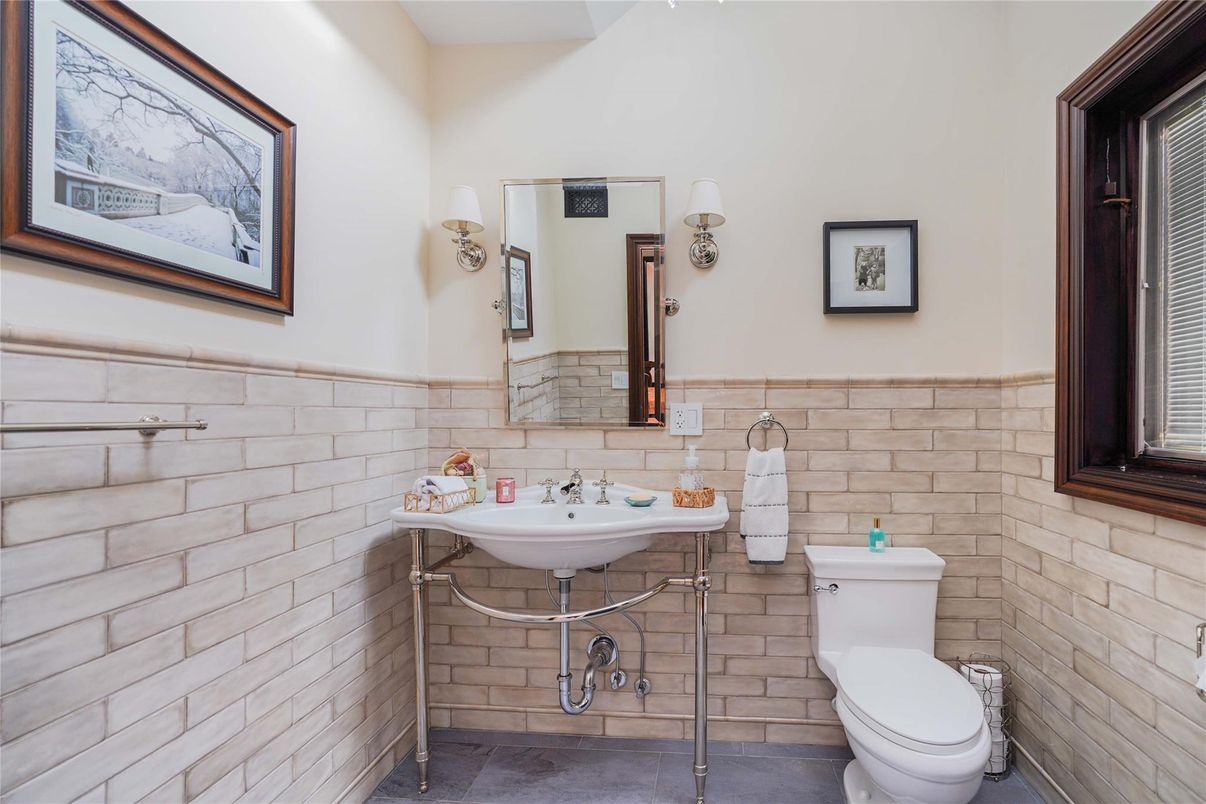 Bathroom, Interior, Stone Walls