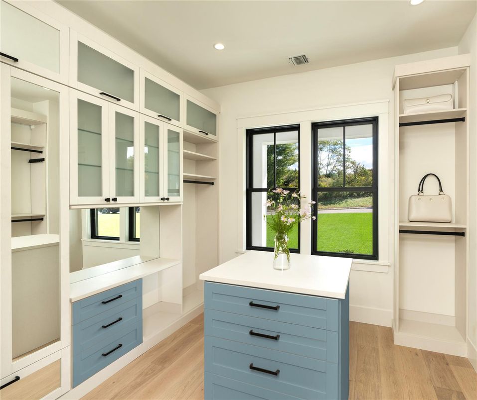 Interior, Recessed Lighting, Walk-in Closets, Wood Texture Flooring