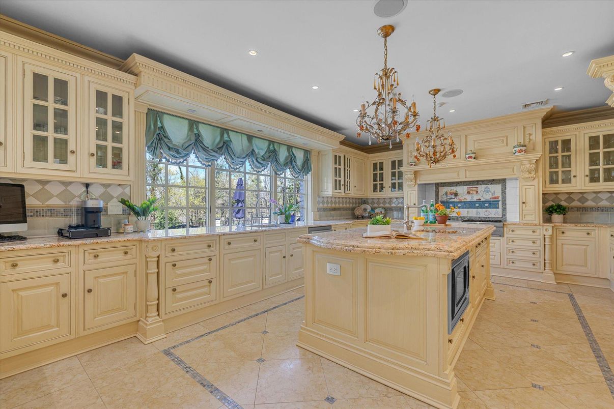 Chandelier, Interior, Kitchen, Recessed Lighting