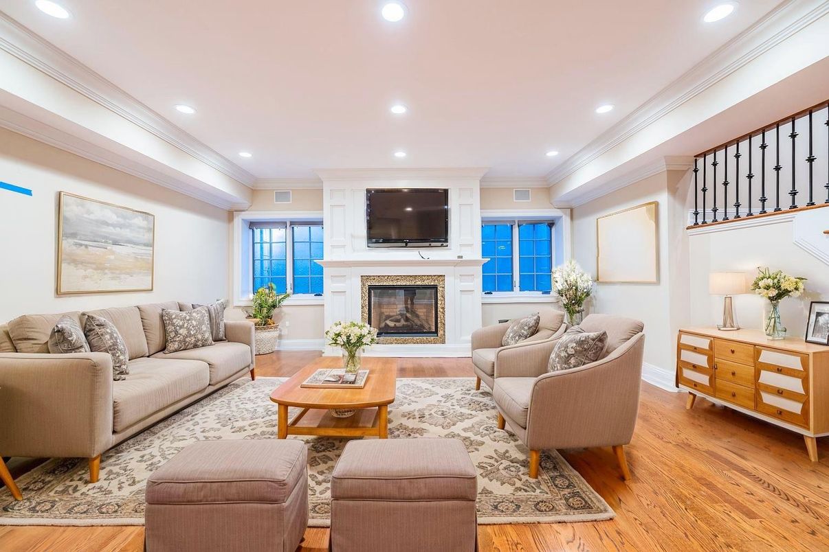 Fireplace, Interior, Living room, Recessed Lighting, Wood Texture Flooring