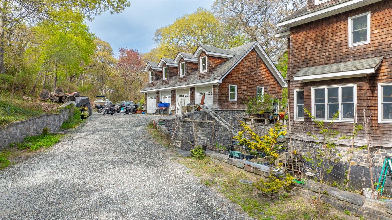 Exterior, Facade, Brick Facade, Tudor Revival