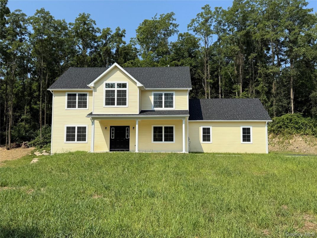 Backyard, Exterior, Facade, Farmhouse