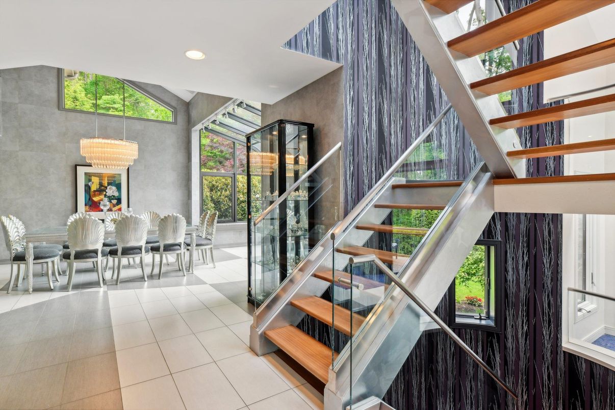 Chandelier, Dining room, Interior, Recessed Lighting