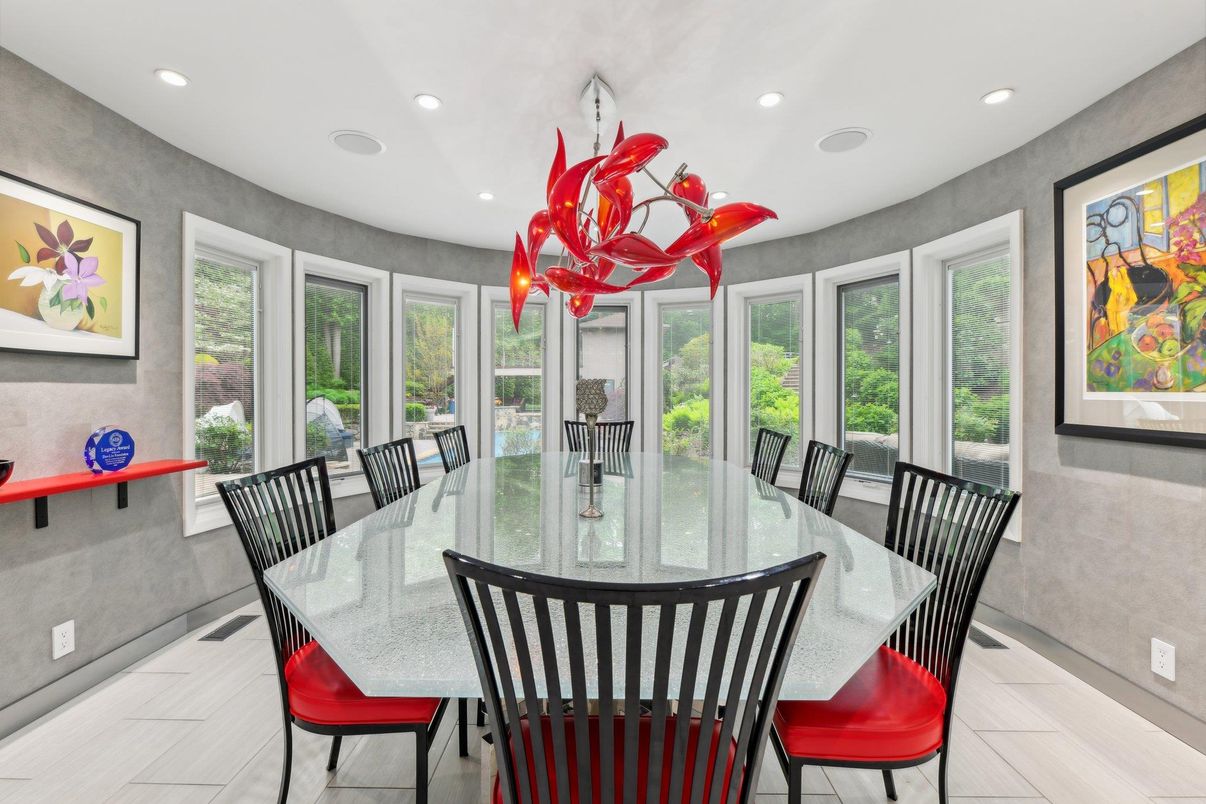 Dining room, Interior, Recessed Lighting