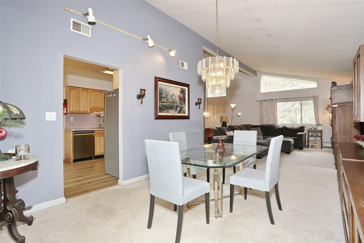 Chandelier, Dining room, Interior, Kitchen, Living room, Wood Texture Flooring