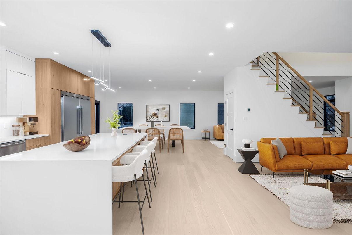 Dining room, Interior, Kitchen, Living room, Pendant Lights, Recessed Lighting, Stainless Steel Appliances, Wood Texture Flooring