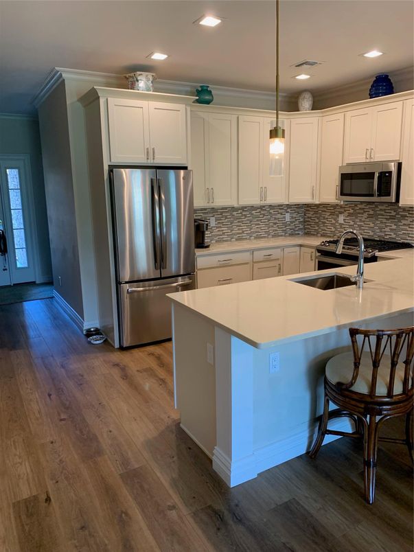Interior, Kitchen, Pendant Lights, Recessed Lighting, Stainless Steel Appliances, Wood Texture Flooring