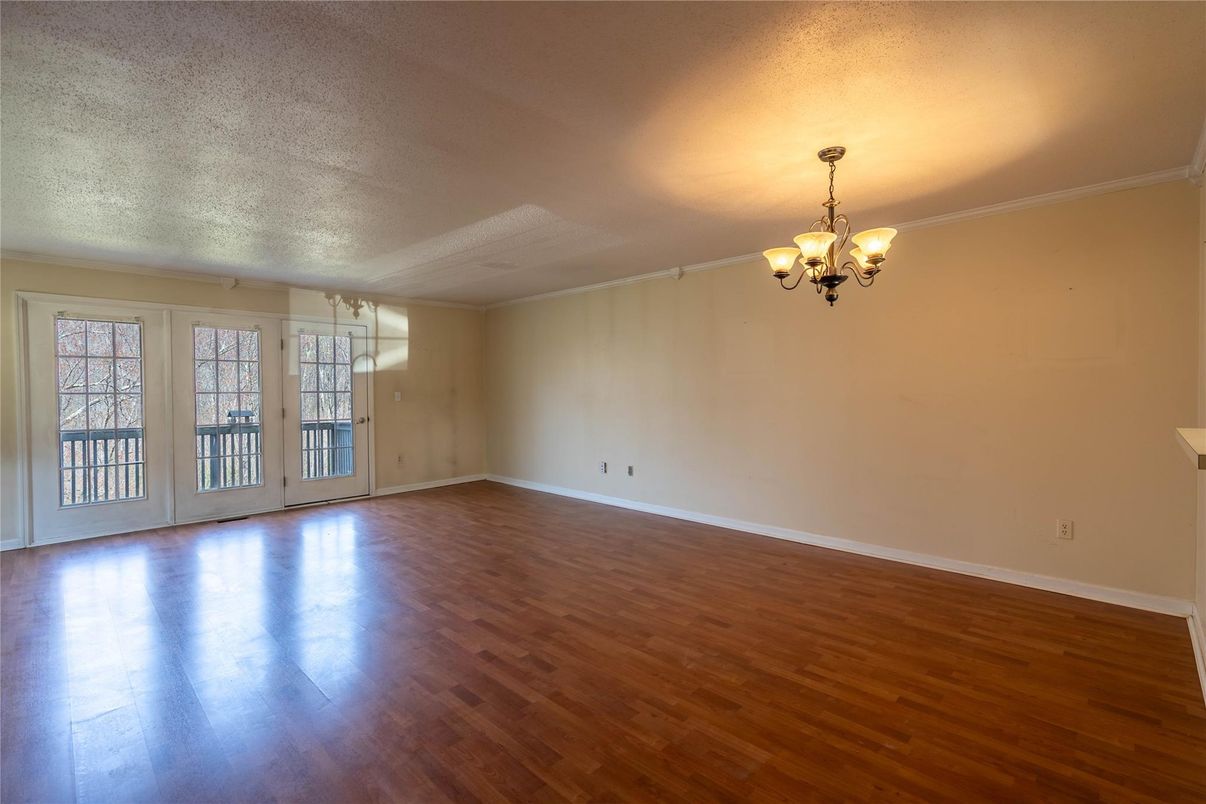 Chandelier, Empty room, Interior, Wood Texture Flooring