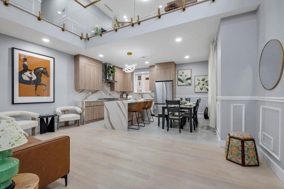 Dining room, Interior, Kitchen, Pendant Lights, Recessed Lighting, Wood Texture Flooring