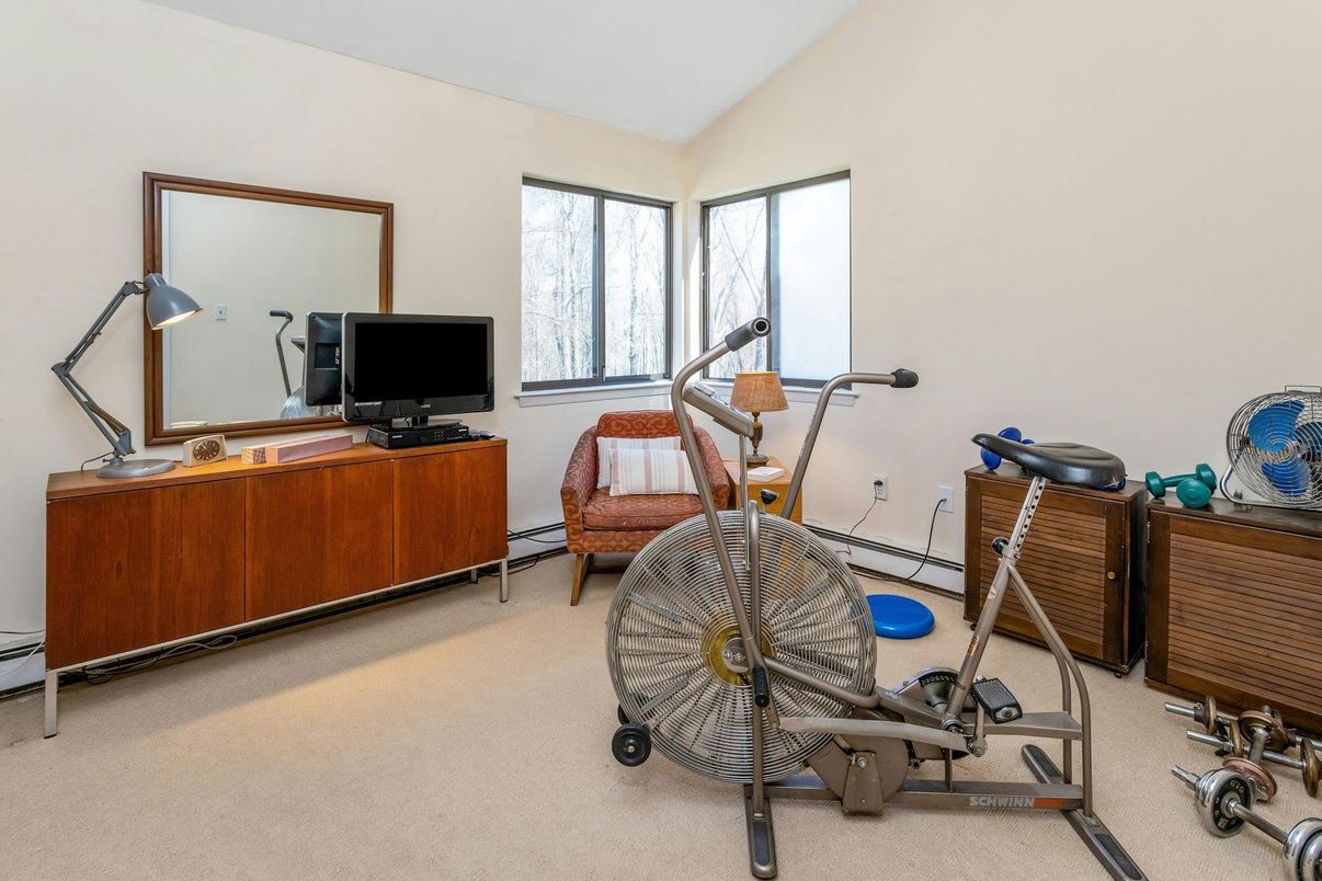 Fitness Equipment, Home Office, Interior