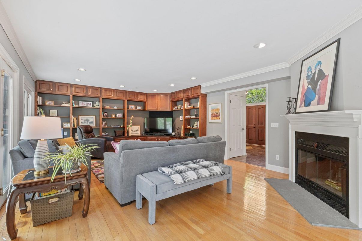 Fireplace, Interior, Living room, Recessed Lighting, Wood Texture Flooring