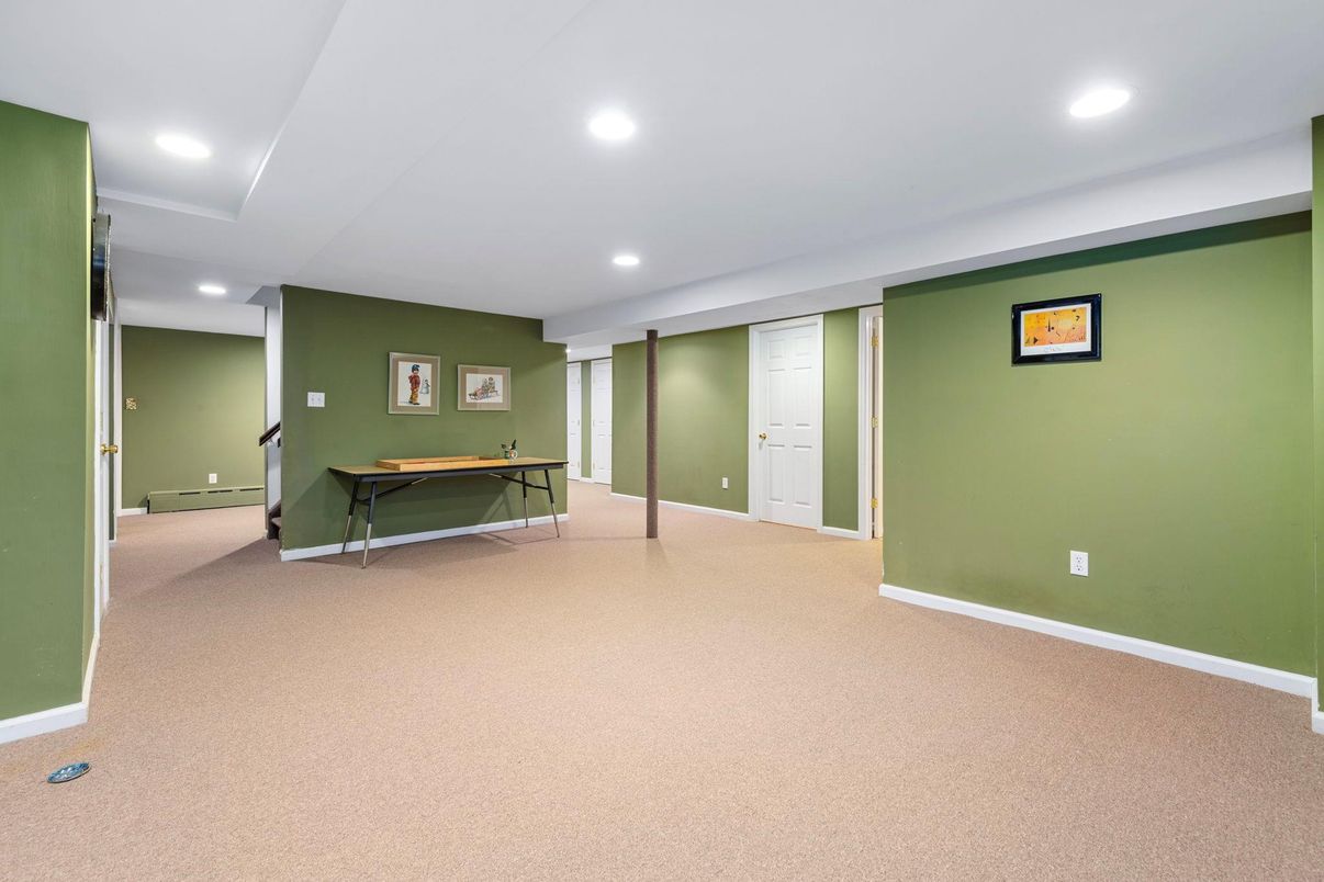 Interior, Recessed Lighting