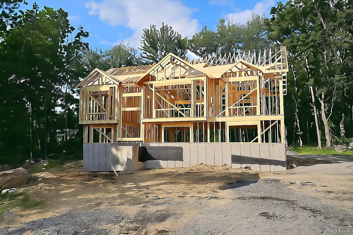 Backyard, Exterior, Facade, Log Home