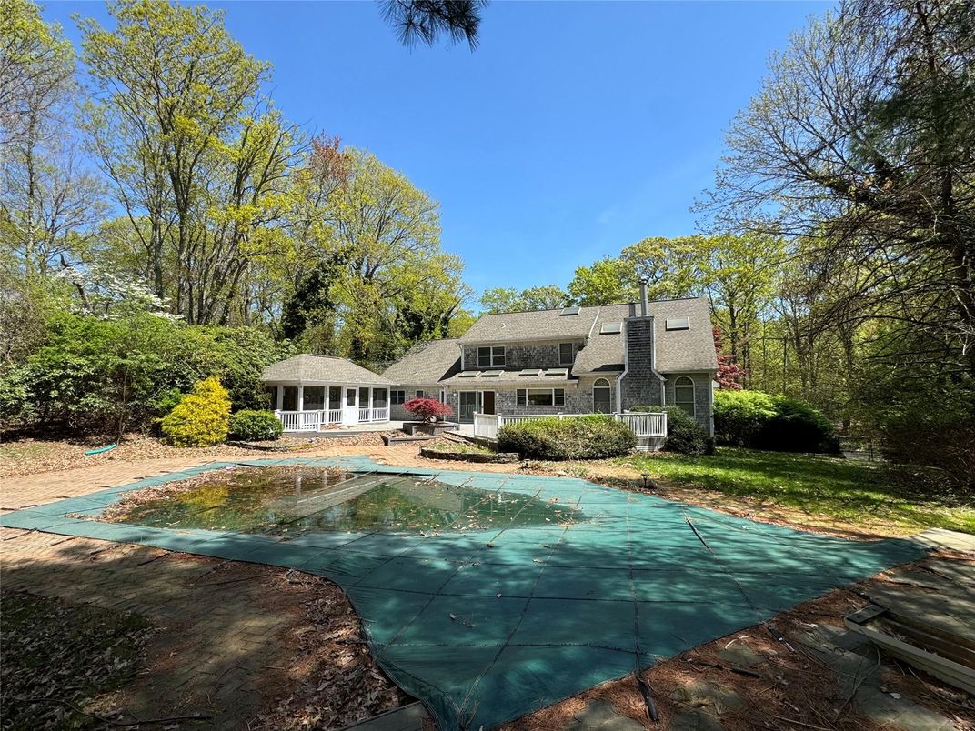 Backyard, Exterior, Pool