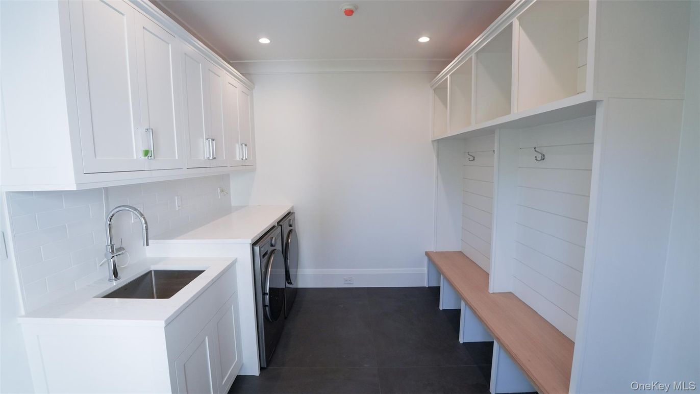 Interior, Recessed Lighting, Washer