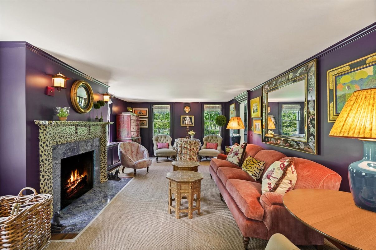Fireplace, Interior, Living room