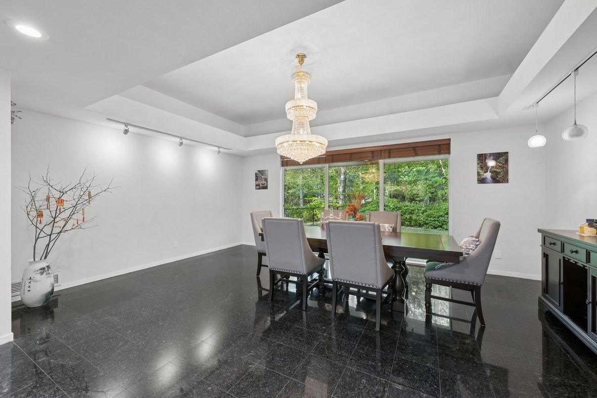 Chandelier, Dining room, Interior, Pendant Lights, Recessed Lighting