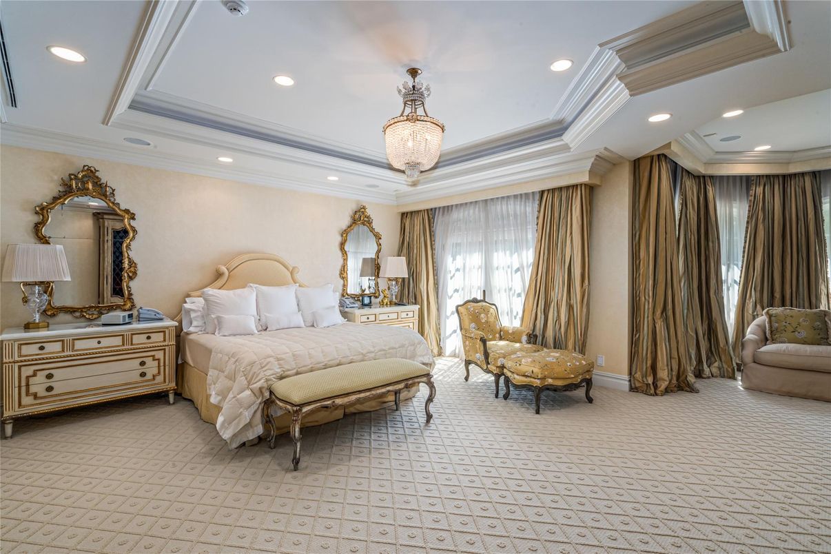 Bedroom, Chandelier, Interior, Recessed Lighting