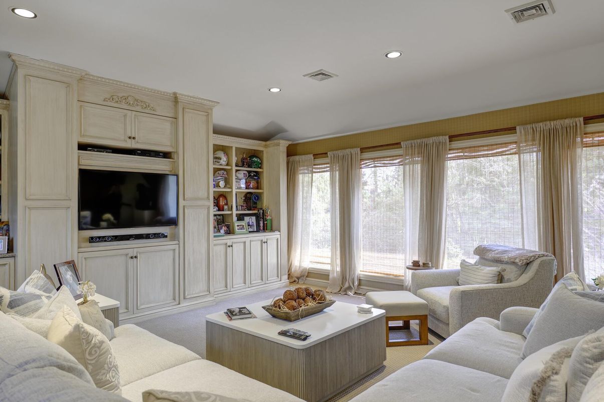 Interior, Living room, Recessed Lighting