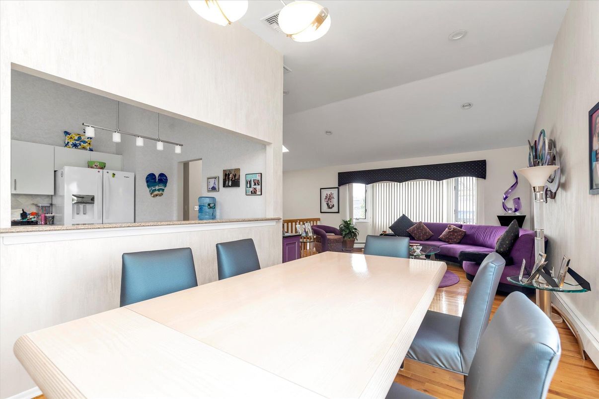 Dining room, Interior, Kitchen, Living room, Pendant Lights, Wood Texture Flooring