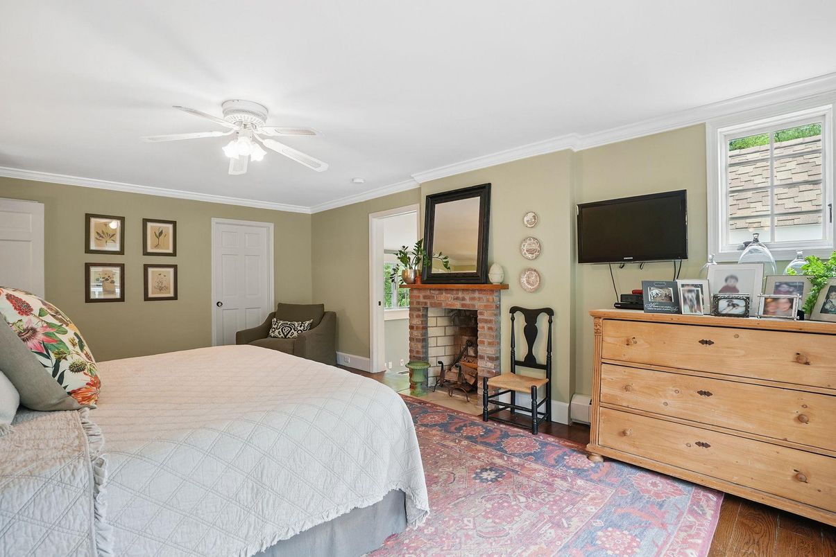 Bedroom, Fireplace, Interior, Wood Texture Flooring