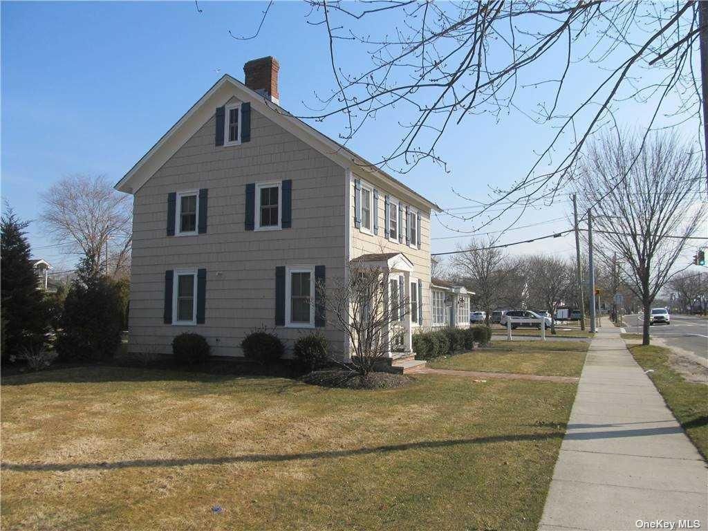 Exterior, Facade, Georgian