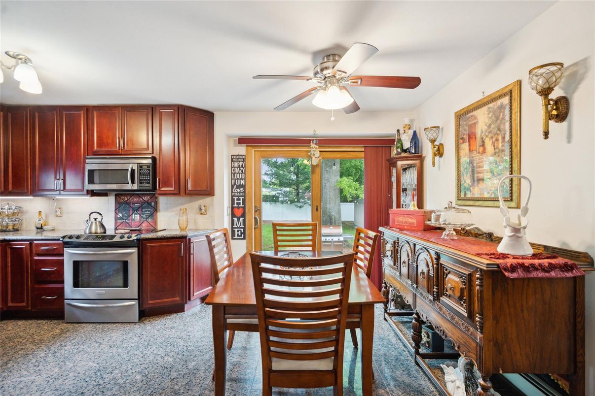 Dining room, Interior, Kitchen