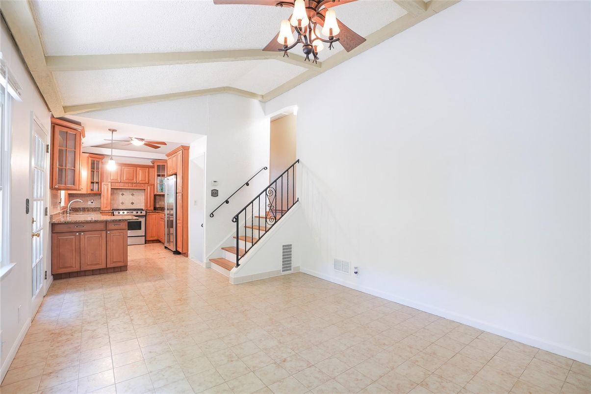 Chandelier, Interior, Kitchen