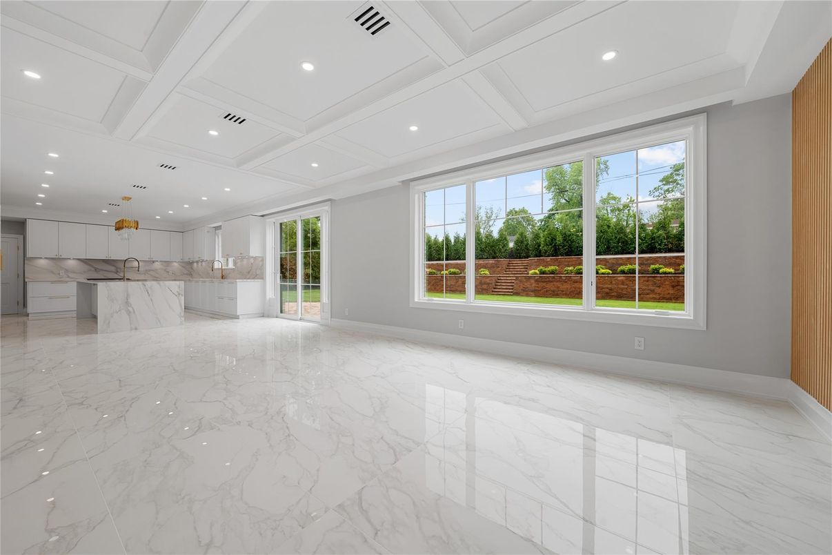 Empty room, Interior, Kitchen, Marble, Marble Walls, Pendant Lights, Recessed Lighting