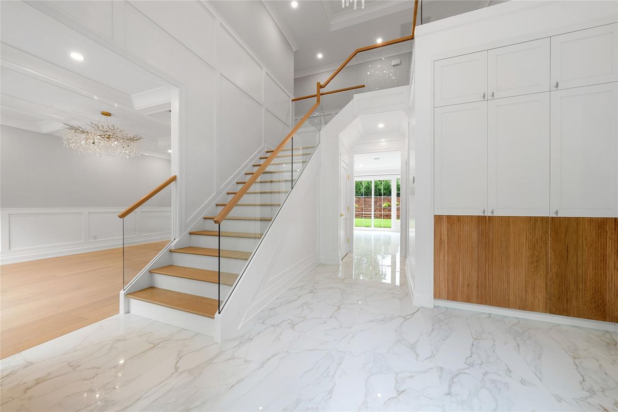 Interior, Marble, Recessed Lighting