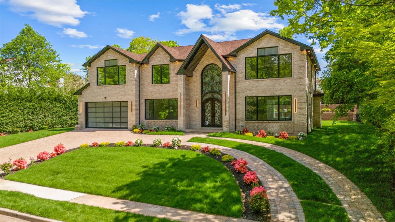 Attached, Exterior, Facade, Brick Facade, Brick Traditional